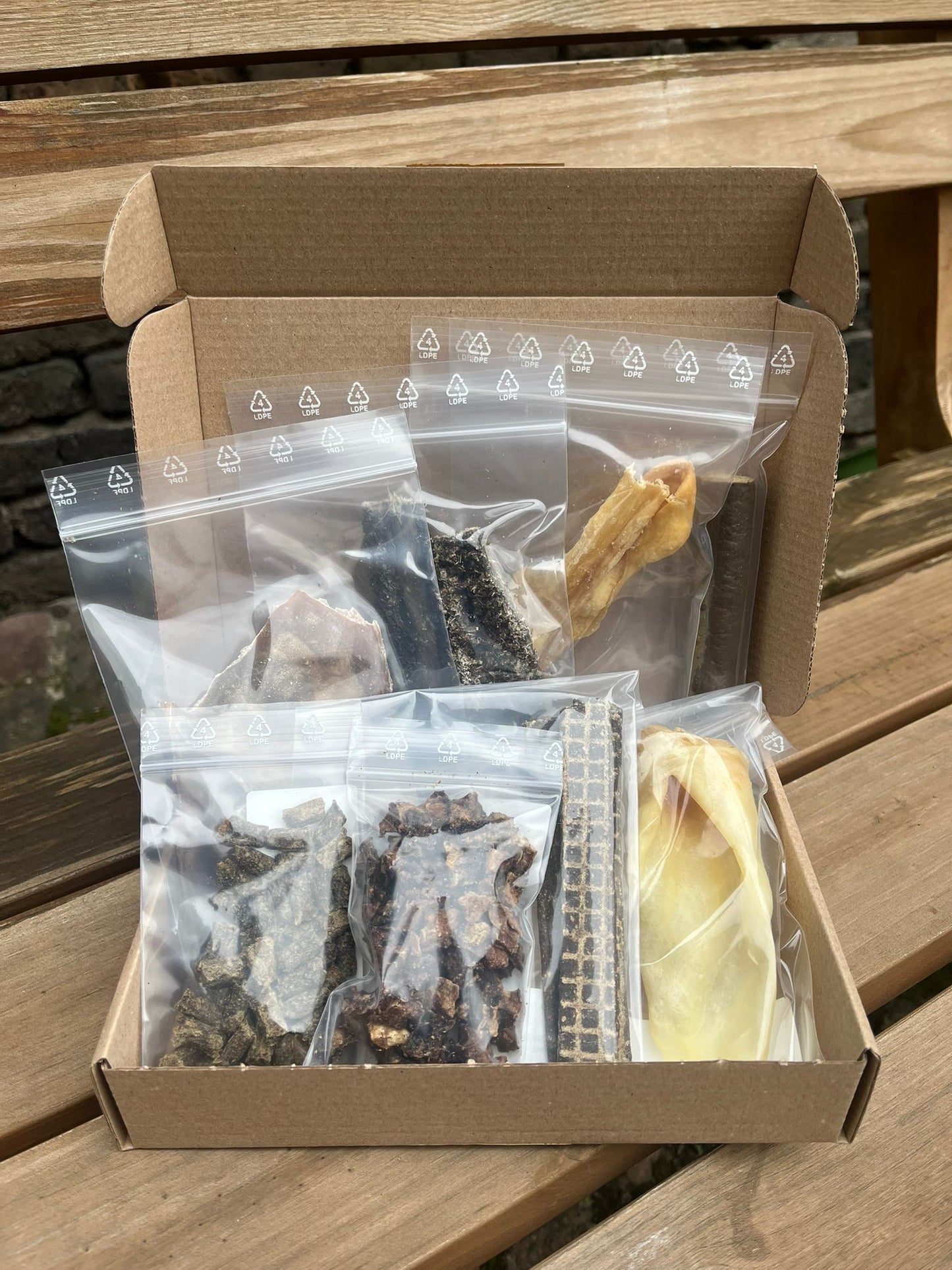 Naschkiste in verschiedenen Sorten